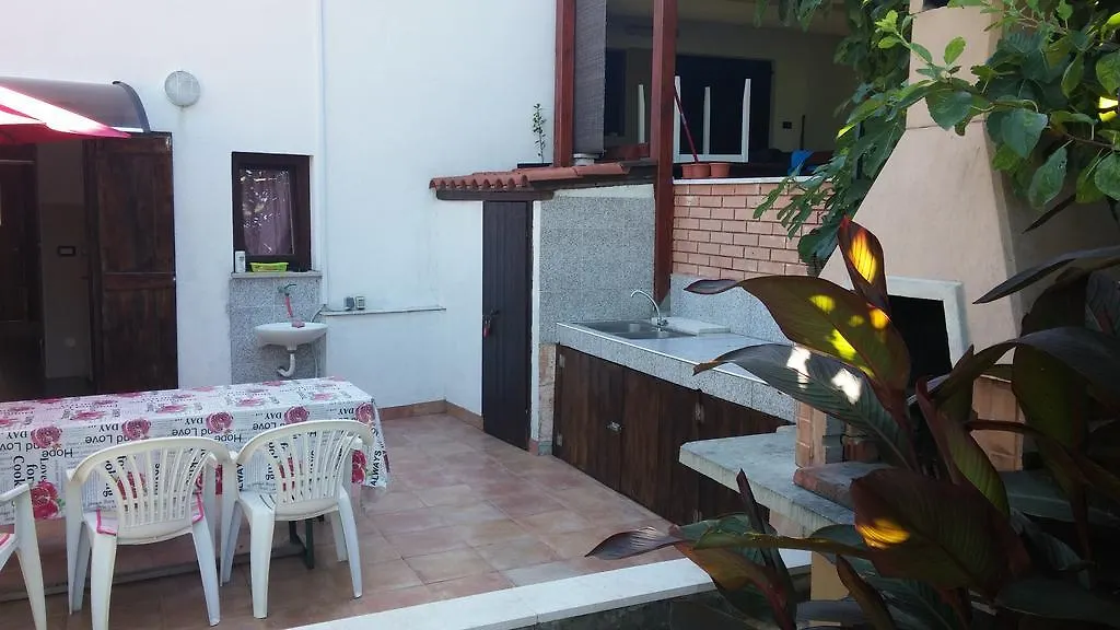 Apartment Fabris Vrsar 0*,  Croatia
